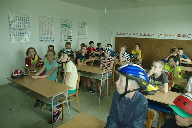 Dopravní hřiště - 4. třída (09.06.2016)