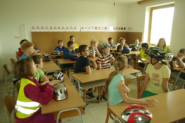 Dopravní hřiště - 4. třída (09.06.2016)