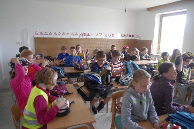 Dopravní hřiště - 4. třída (09.06.2016)