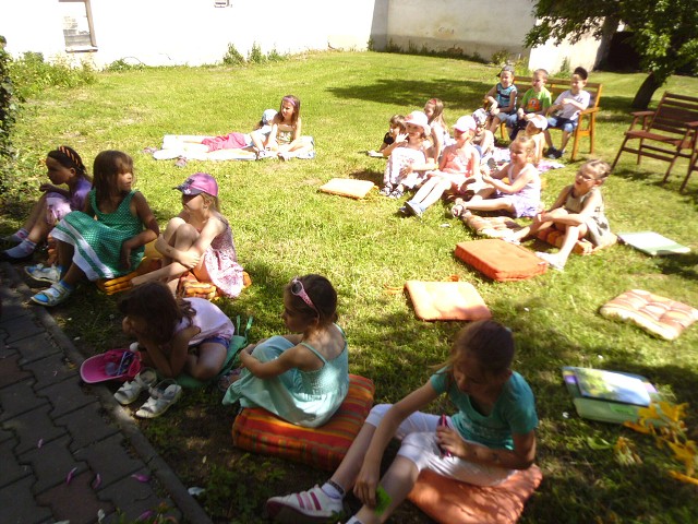 10.6.2014 - Pasování na čtenáře - 1. třída