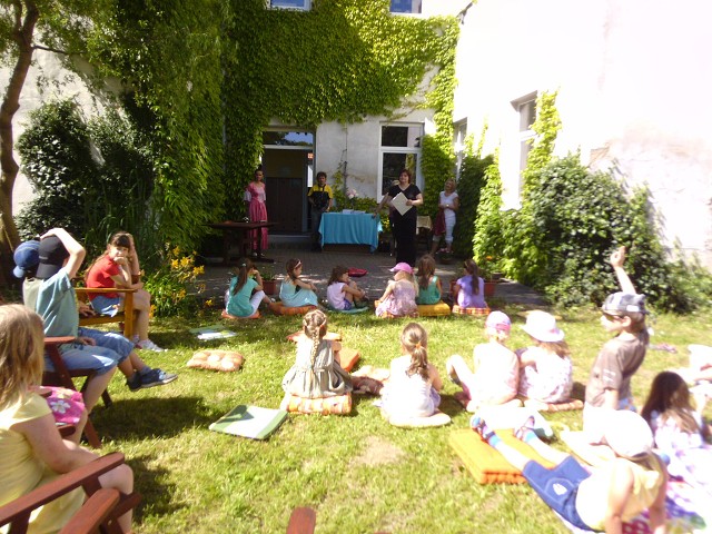 10.6.2014 - Pasování na čtenáře - 1. třída