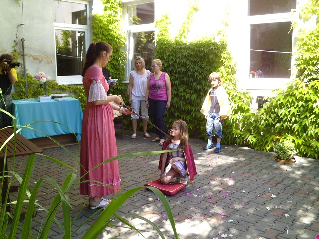 10.6.2014 - Pasování na čtenáře - 1. třída