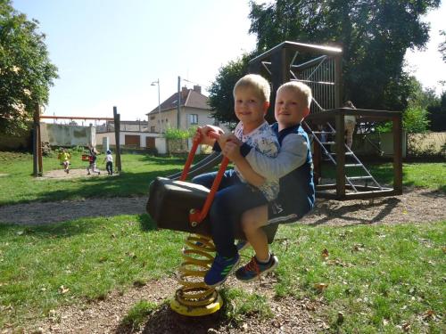 2 zari v SD1 skritci