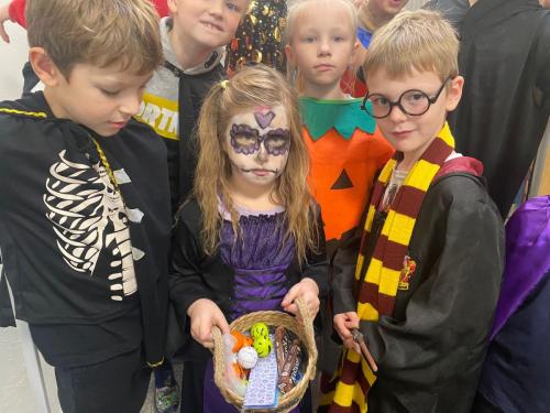 23 strasidelne dopoledne prvnacci