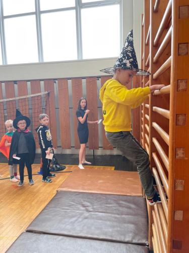 41 strasidelne dopoledne prvnacci