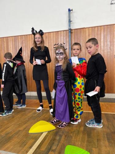 47 strasidelne dopoledne prvnacci