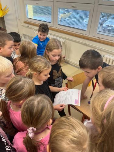 d021 - Listopad v ŠD 2 Smajlíci