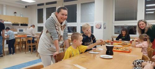 21 vanocni dilnicky pro verejnost