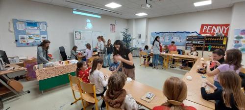 33 vanocni dilnicky pro verejnost