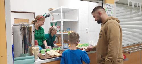 34 vanocni dilnicky pro verejnost