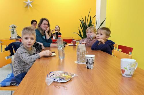 35 vanocni dilnicky pro verejnost