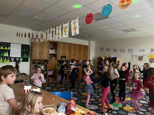 13 predvanocni tyden smajlici