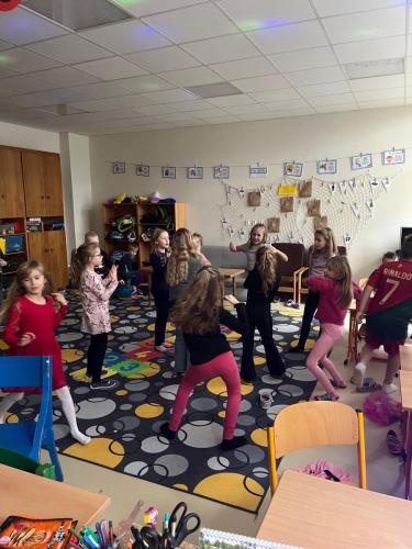 14 predvanocni tyden smajlici