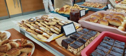 06 jidlo sblizuje 2025