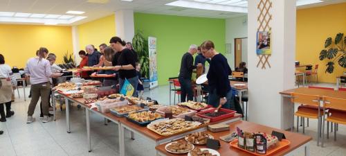 13 jidlo sblizuje 2025