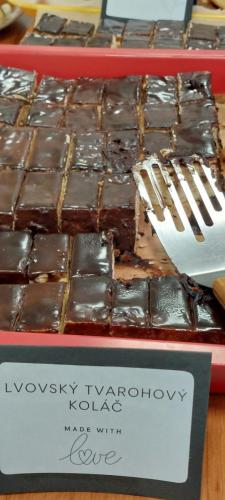 17 jidlo sblizuje 2025