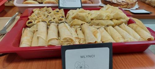 18 jidlo sblizuje 2025