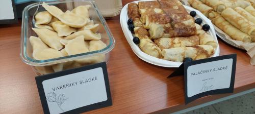 23 jidlo sblizuje 2025