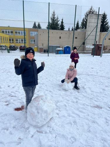 d041 - Zimní radovánky v ŠD