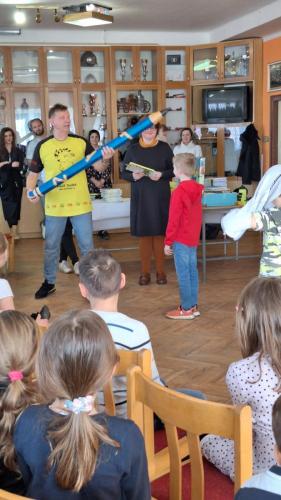 14 pasovani na ctenare