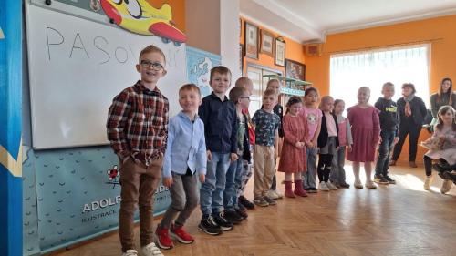 17 pasovani na ctenare