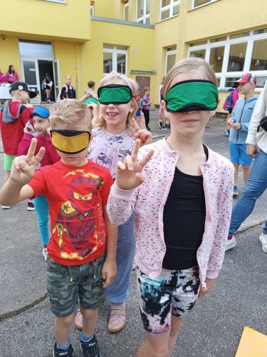 042 den deti 1 stupen