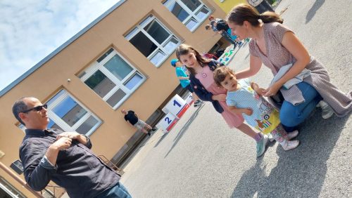 132 den deti 1 stupen