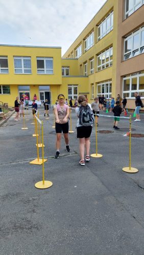 136 den deti 1 stupen