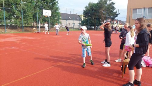 164 den deti 1 stupen