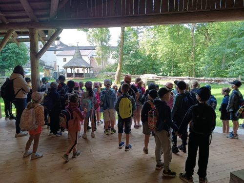 32 vylet rostejn 1 tridy