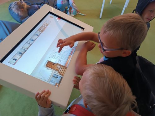 43 vylet rostejn 1 tridy