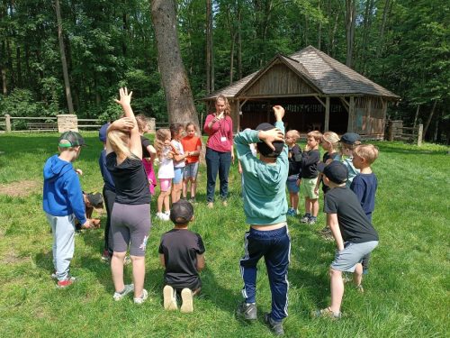 54 vylet rostejn 1 tridy