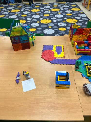 4 tyden stavebnic 2025