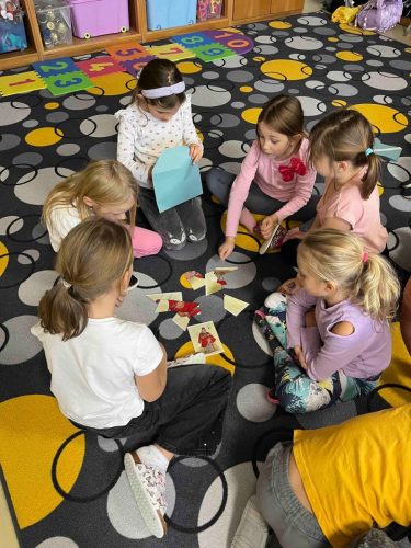 12 listopad smajlici