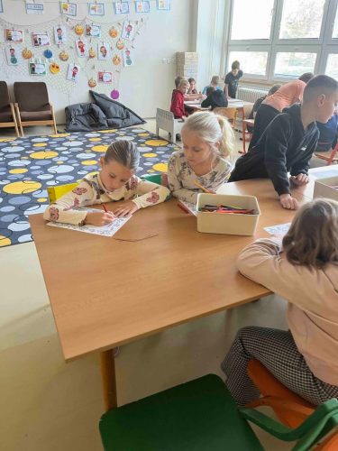 16 listopad smajlici