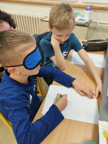 22 prvni pomoc 2 trida