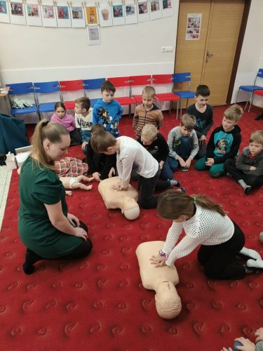 30 prvni pomoc 2 trida