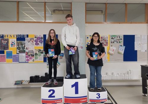 e045 - Školní turnaj stolní tenis