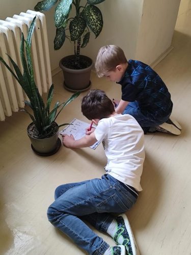 10 brezen slunicka SD