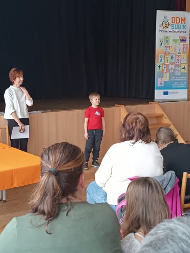 02 upovidany budik 2026