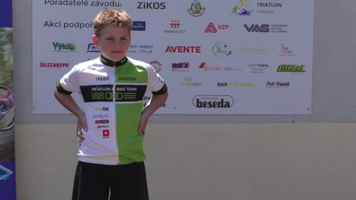 077 triatlon 2026
