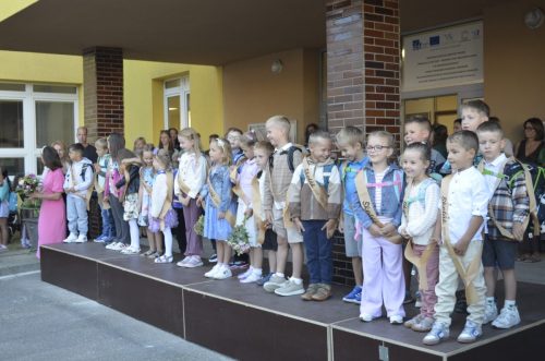 35 prvni skolni den